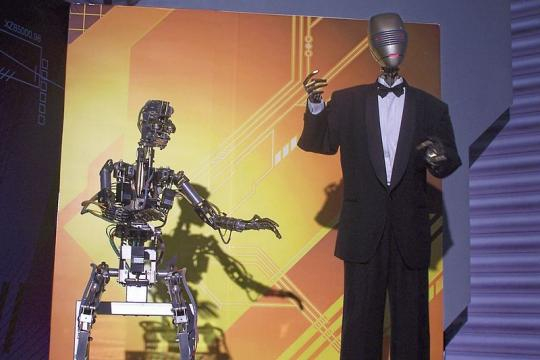 Robots in Robot Dream Exhibition Hong Kong. - [Image credit – Ngchinfung / Wikimedia Commons]