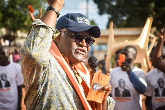 Le candidat à la présidentielle Akere Tabeng Muna (c) Paul Mahel