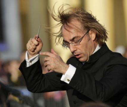 Il maestro Fabio Mastrangelo, direttore dei concerti pietroburghesi