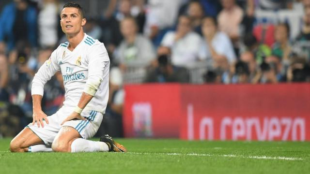 le Real madrid s'eloigne du titre en Liga