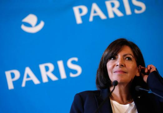 Hidalgo se félicite de la baisse du trafic à Paris, Castaner s ... - boursier.com