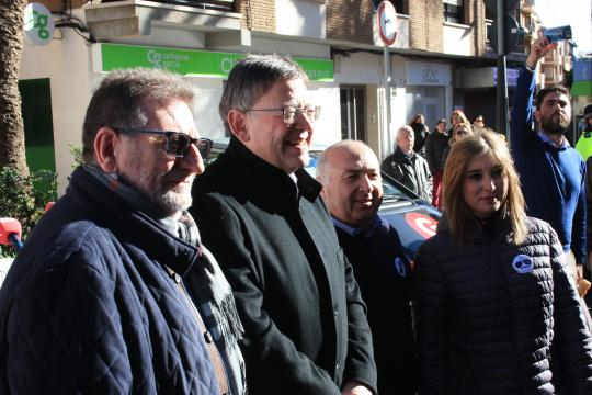 El alcalde de Torrent, el president de la Generalitat, y los dos directores de «Valencia de Norte a Sur»