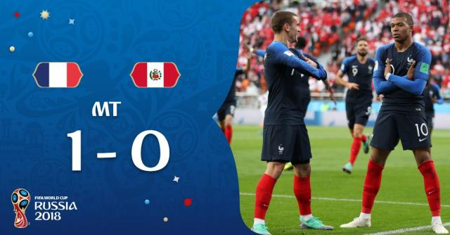 Mondial 2018 : les Bleus mènent contre le Pérou, à la pause - topmercato.com