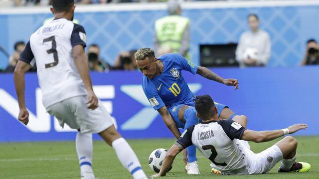 Coupe du monde 2018: le Brésil gagne 2-0 contre le Costa Rica dans ... - connecte.ch