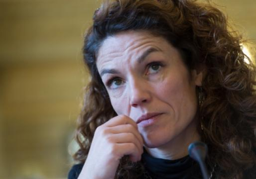 Salaire polémique : Chantal Jouanno refuse de démissionner