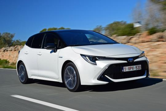 Toyota Corolla, tra le ibride più vendute in Italia| Auto Express