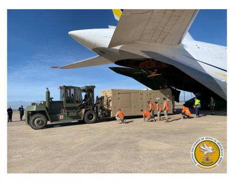 Efectivos de la SEADA extraen los componentes del Predator del Antonov