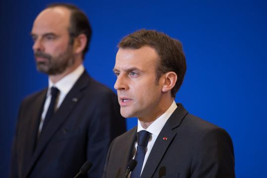 La cote de popularité d'Emmanuel Macron et Édouard Philippe en hausse - rtl.fr
