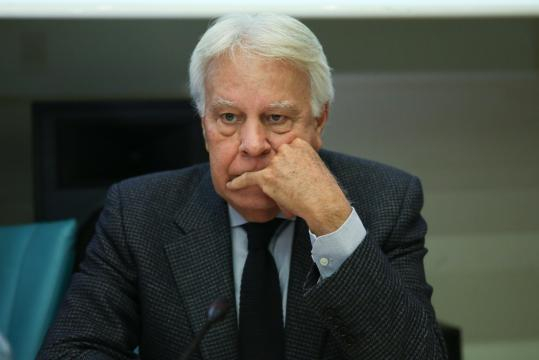 Felipe Gonzalez contra Pedro Sánchez