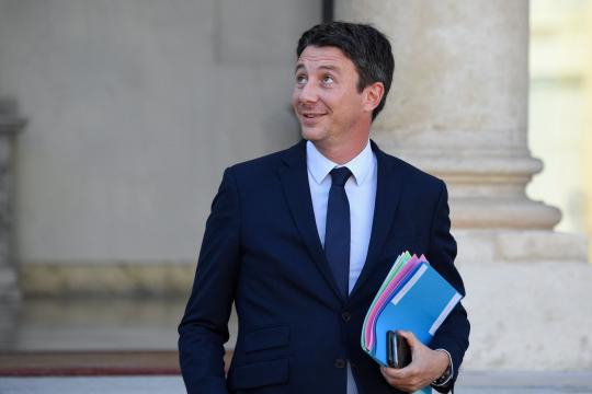 Pour Benjamin Griveaux, Emmanuel Macron veut rompre 