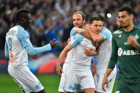 Ligue 1 : L'Olympique de Marseille domine Saint-Etienne dans le ... - yahoo.com
