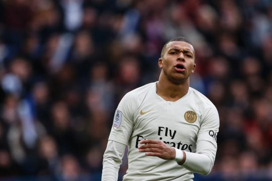 PSG : Mbappé blessé au mollet, Neymar suspendu trois matches en ... - rtl.fr