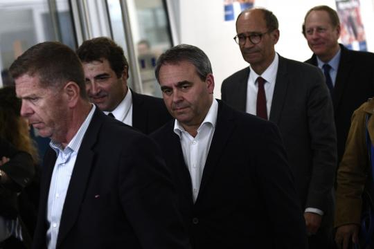 Bertrand: «On n'a peut-être plus grand-chose à faire ensemble» avec LR - lefigaro.fr