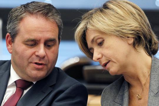 Bertrand renonce à briguer la présidence LR et soutient Pécresse ... - rtl.fr