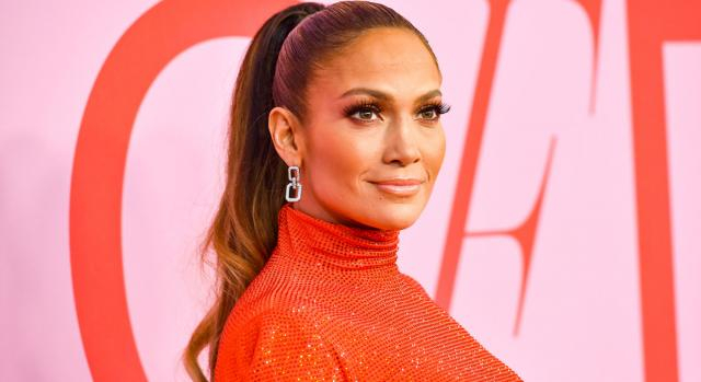 I 50 anni di Jennifer Lopez: uno special sulla sua vita e i suoi successi nel cinema e la musica