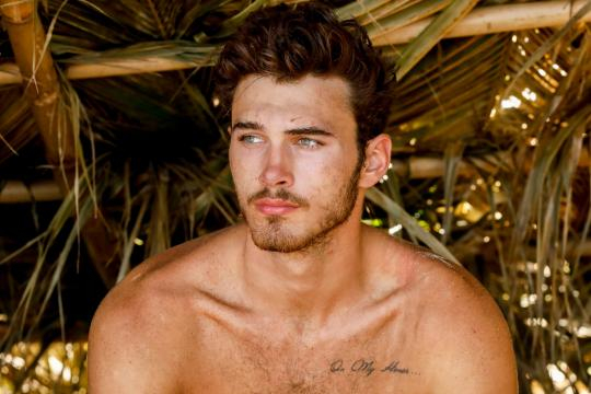 Survivor: Michael Yerger says Kellyn never asked to see his idol ... - ew.com