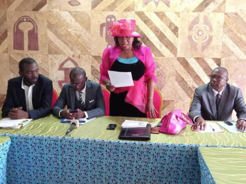 L'honorable Chebou Kamdem et le CJI (c) Odile Pahai