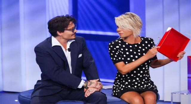 Johnny Depp sarà ospite della prima puntata di C'è posta per te.