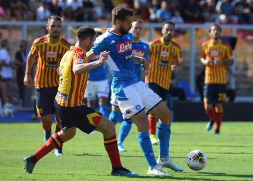 Lecce - Napoli, partita del girone d'andata e vinta dai partenopei 4-1.